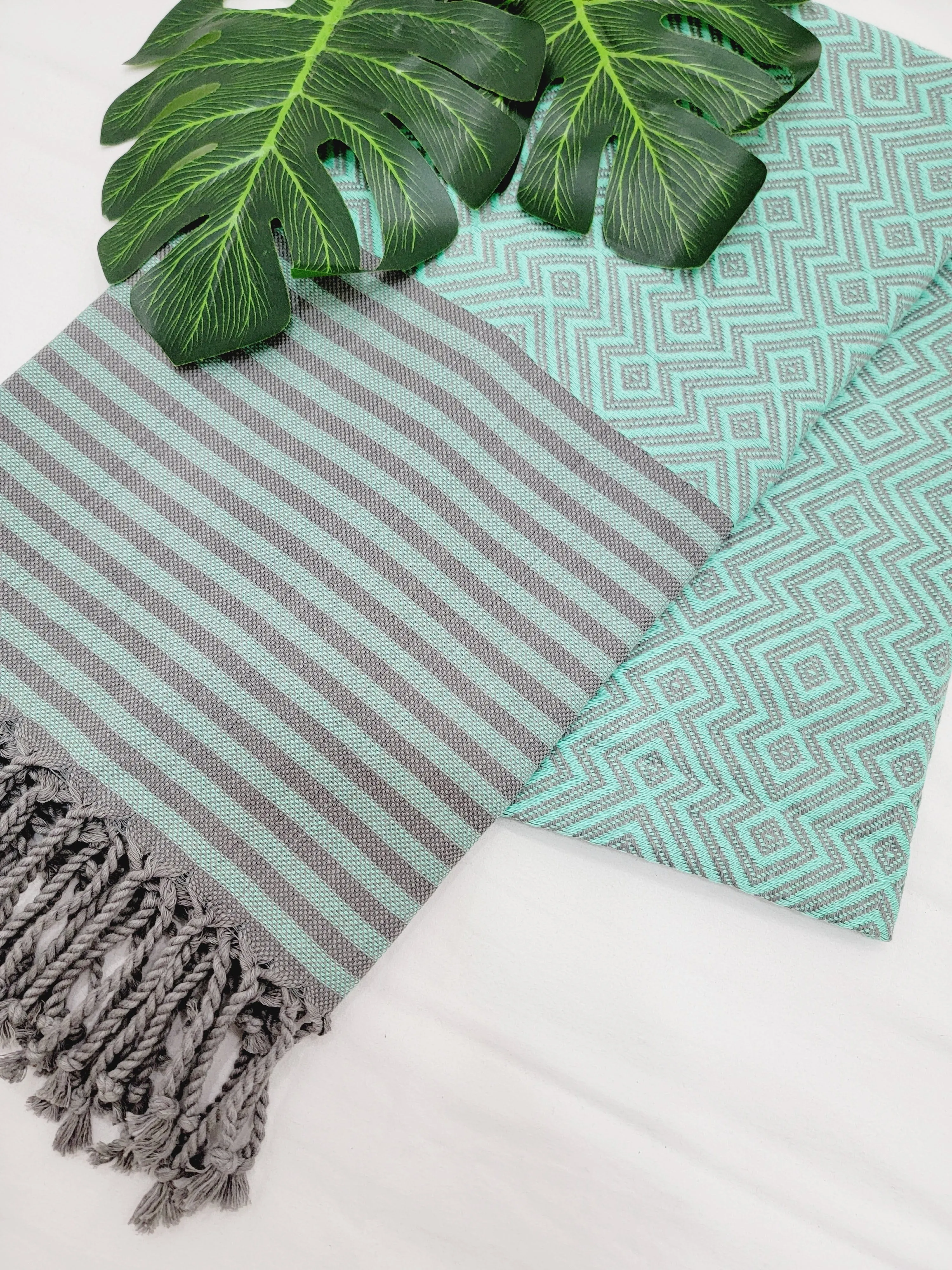 Beach/Bath Sand Free Towels-Easy Carry Quick Dry Thin Towel - Green by EBRU Home