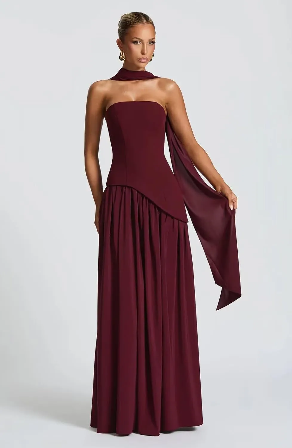 BOLENSYE Women's Halter Bridesmaid Dresses Long Chiffon Pleated Evening Party Gown A Line Wedding Guest Dress with Slit