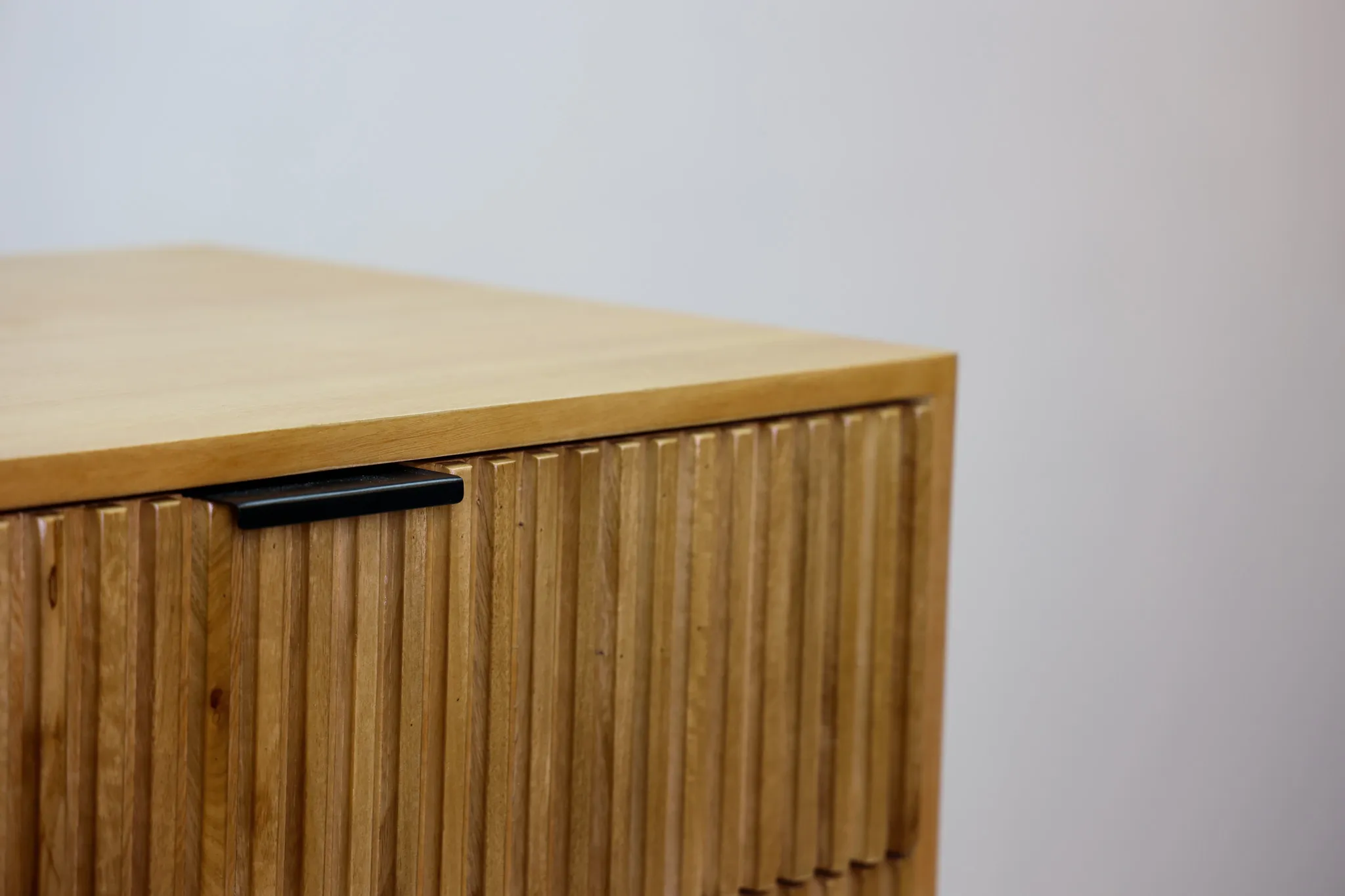 Fluted Chest