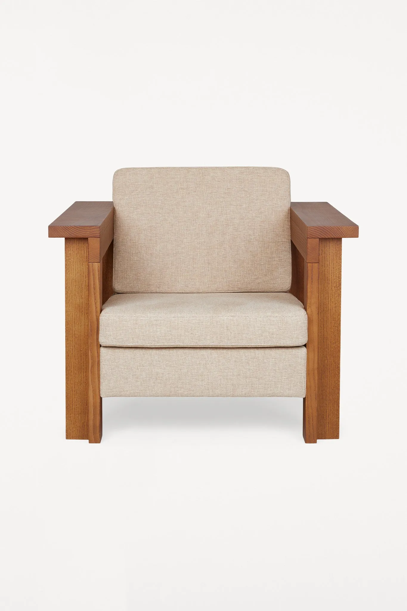 FRAMA SYMMETRY CHAIR