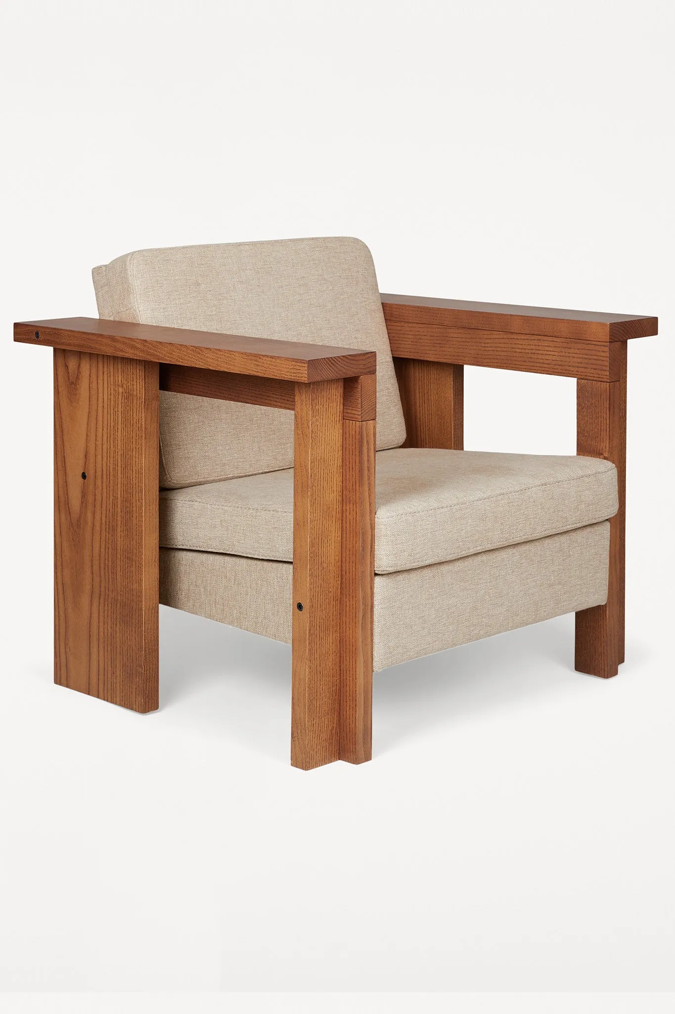 FRAMA SYMMETRY CHAIR