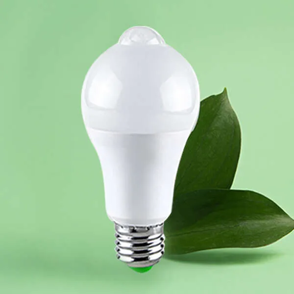 InstaLuce - 3 led light bulbs with motion sensor