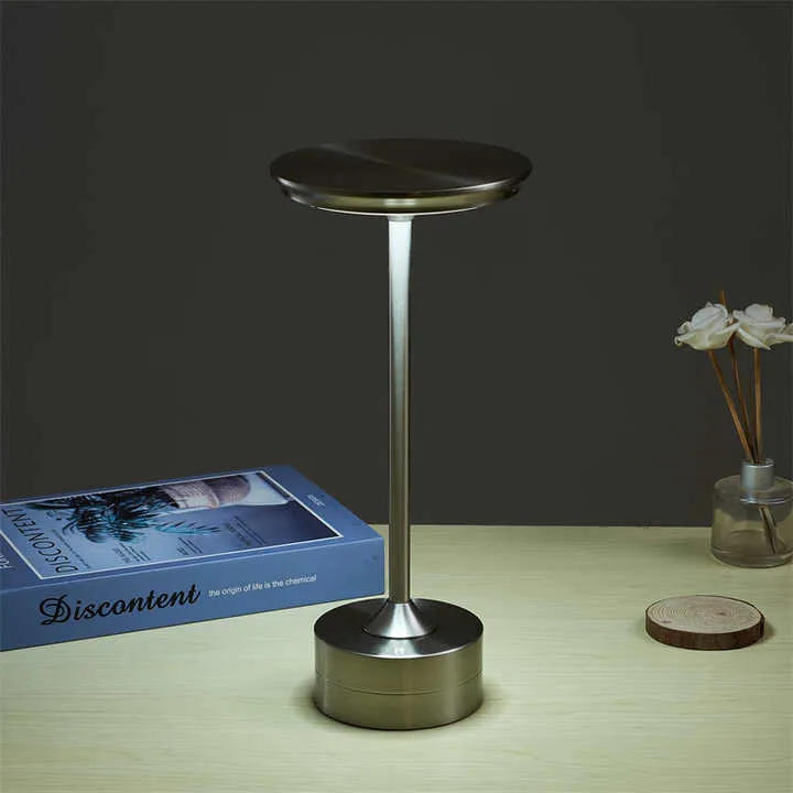 LED Touchless Gold Nordic Smart Home Strip Lights Smart Lampada Da Tavolo In With Wireless Chargerامب Led بلا فيل اللمس الذهب الشمال الذكية المنزل قطاع الاضواء الذكية Lampada دا Tavolo في مع شاحن لاسلكي