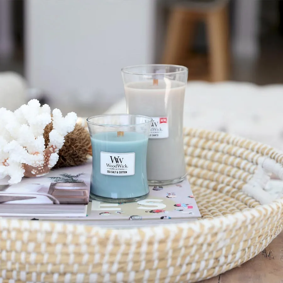 Medium Soy Candle - Sea Salt & Cotton