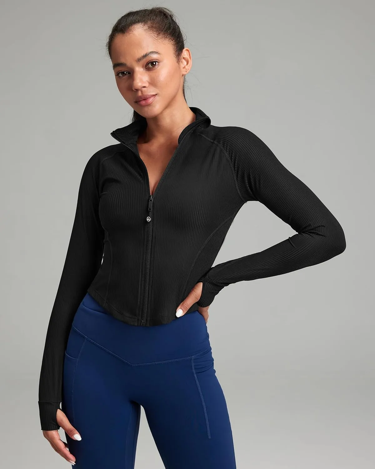 QUEENIEKE Women's Cropped Workout Jackets - Zip Up Long Sleeves Athletic Yoga Slim Fit BBL Running Jacket with Thumb Holes