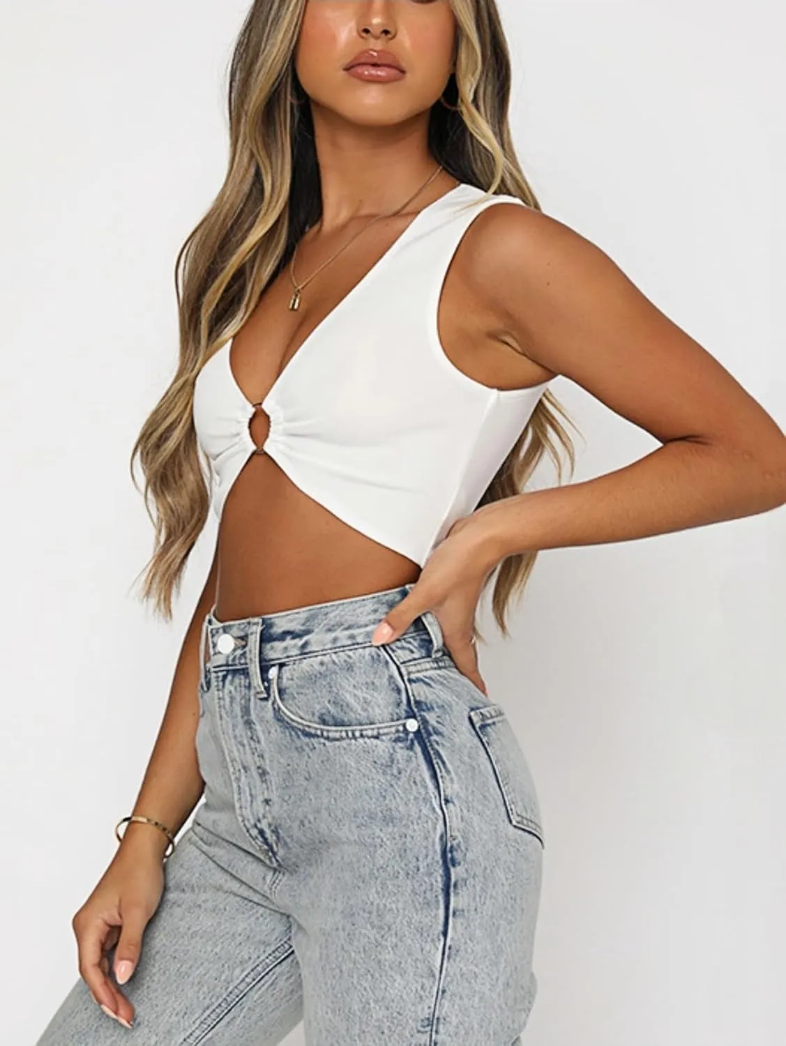 Sexy Crop Tops for Women Deep V Neck Sleeveless Workout Tops Plunge Ring Cleavage Corset Cropped Tank Top