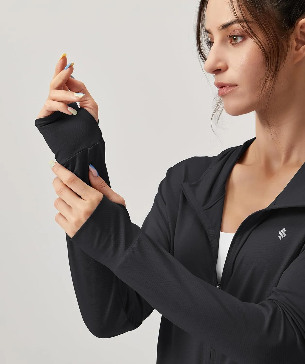 Soothfeel Women's UPF 50  Sun Protection Hoodie Jacket Lightweight Long Sleeve Sun Shirt for Women with Pocket Hiking Outdoor