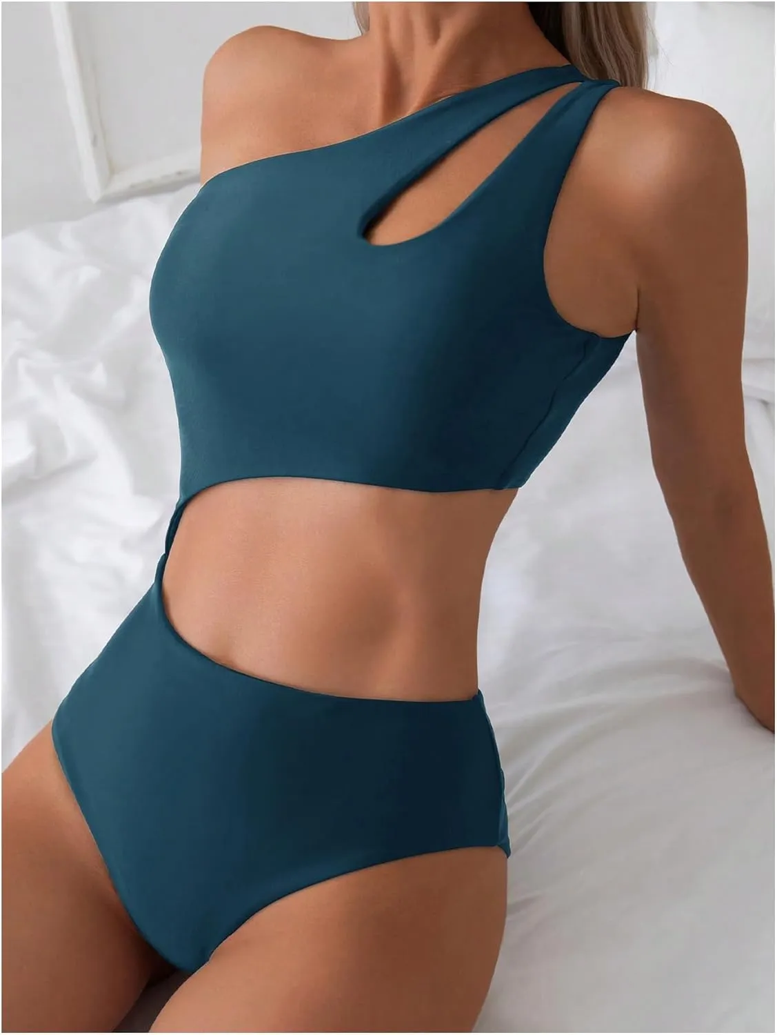 SweatyRocks Women's One Piece Swimsuit Cut Out One Shoulder Asymmetrical Bathing Suit
