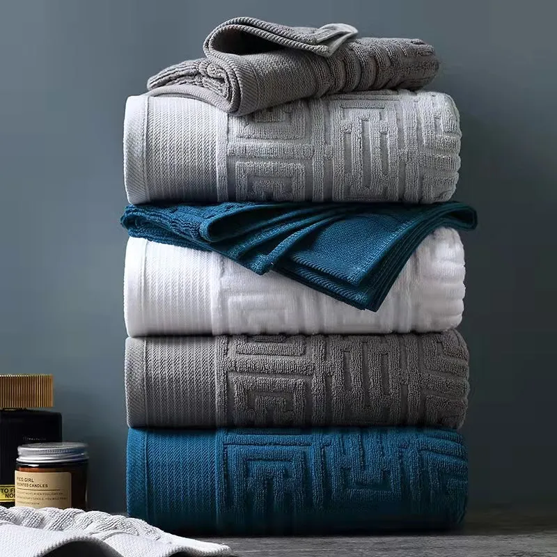 Ultra Soft Cotton Bath Towel, Highly Absorbent, Daily Use Towel, Ideal for Pool/ Home/ Gym/ Spa/ Hotel, 35*70CM