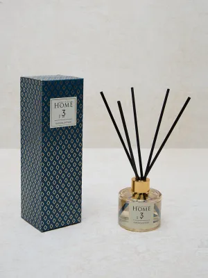 Westside Home Oud Fragrance Diffuser Oil with Five Reed Sticks