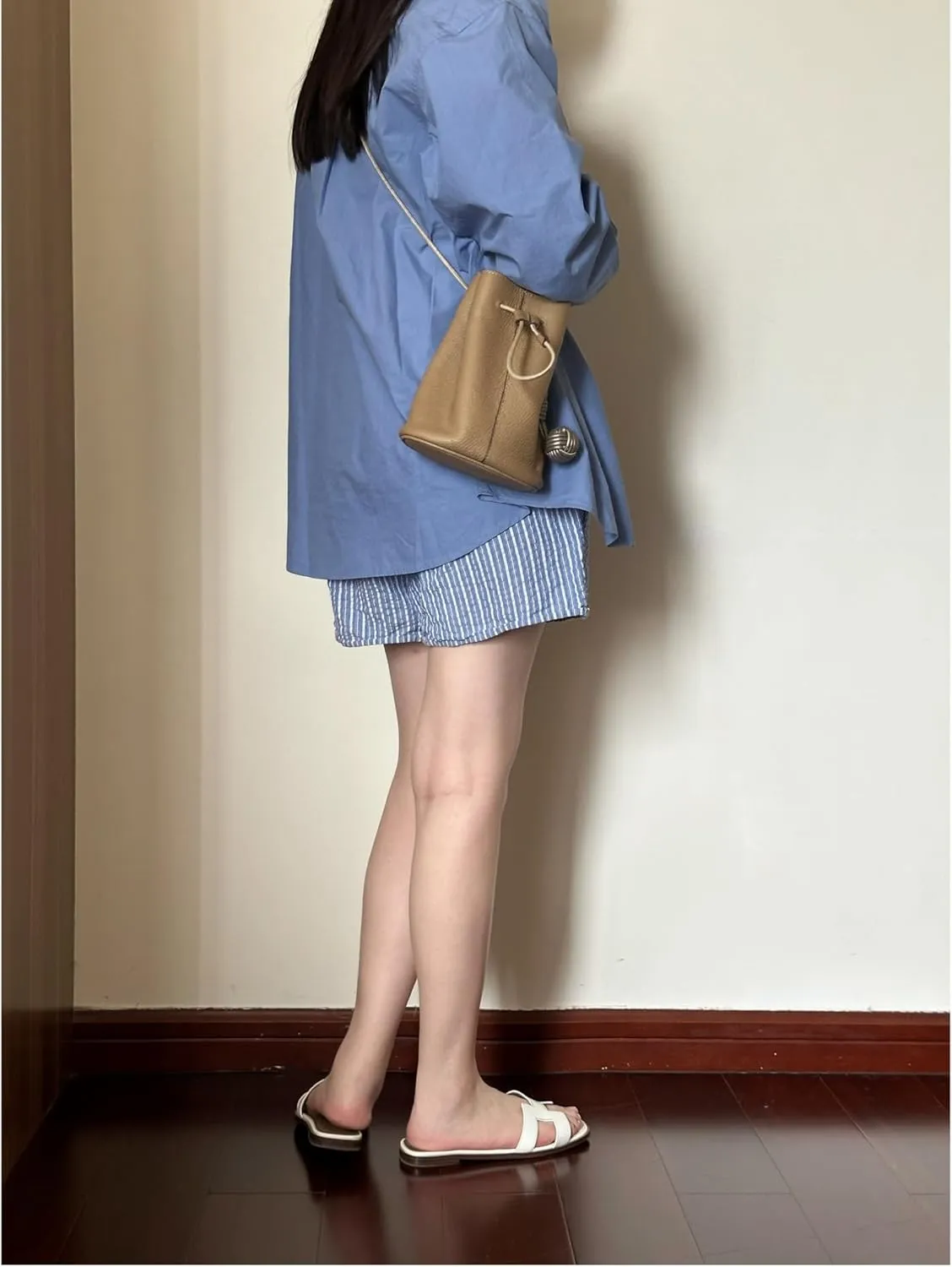 Women' Genuine leather fashionable minimalist bucket bag summer shoulder bag