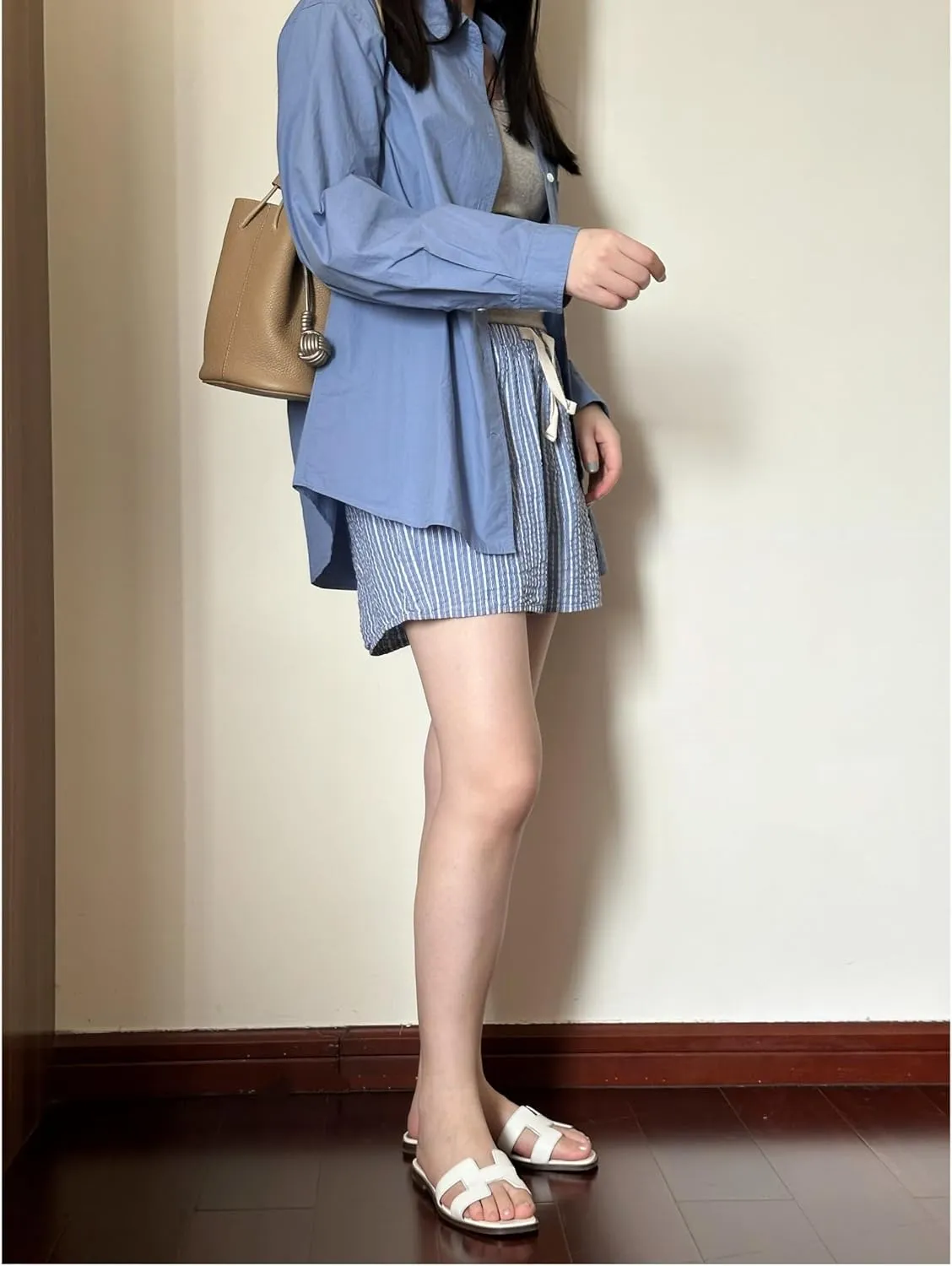 Women' Genuine leather fashionable minimalist bucket bag summer shoulder bag