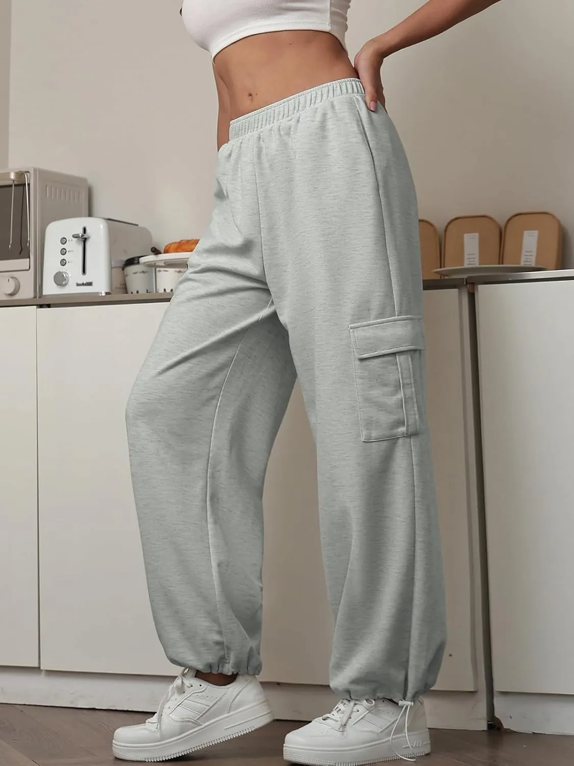Womens Casual Sweatpants High Waisted Baggy Cargo Pants Athletic Running Joggers Y2K Wide Leg Pant with Pockets