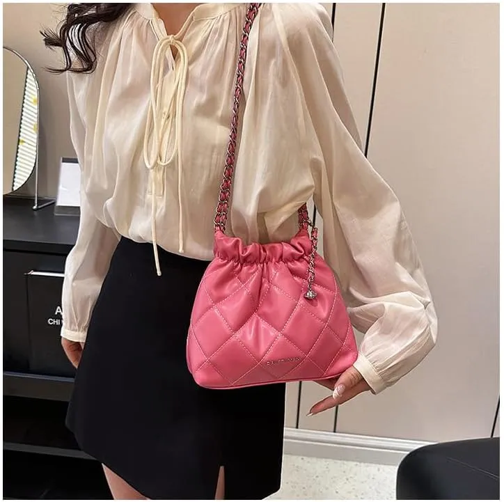 Women's minimalist diamond patterned drawstring one shoulder bucket bag