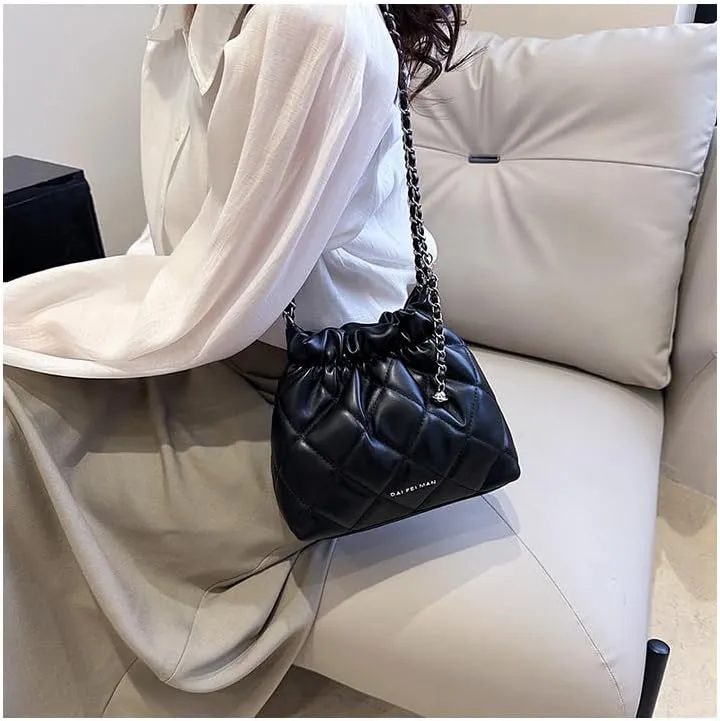 Women's minimalist diamond patterned drawstring one shoulder bucket bag